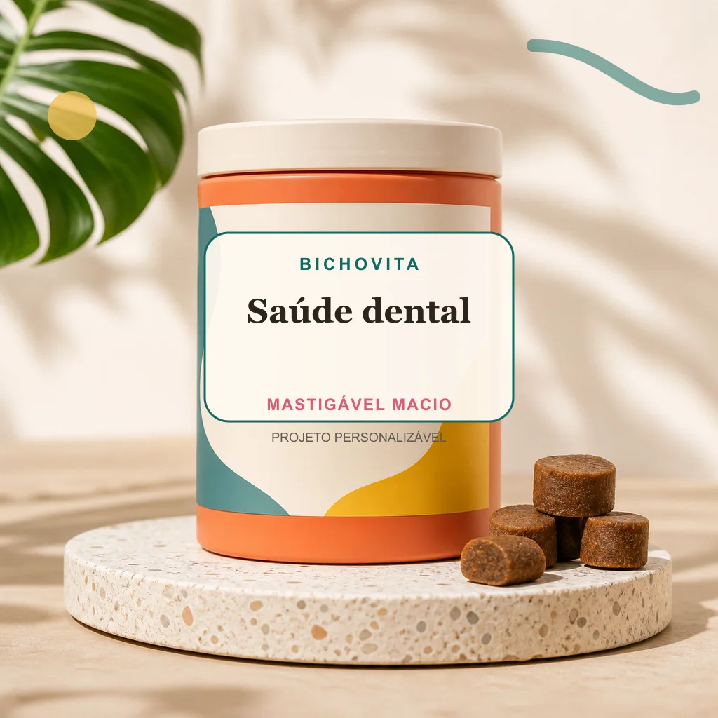 Saúde dental em mastigável macio, conceito de suplemento pet de marca própria Bichovita